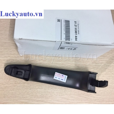 Tay nắm cửa sau phải xe BMW 525i đời 2003_ 51216961444
